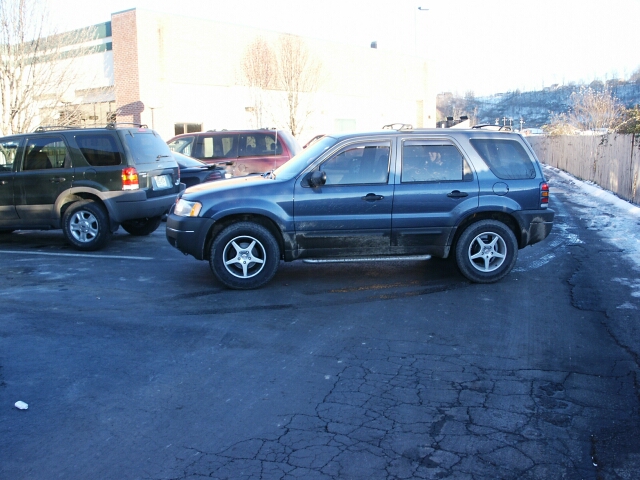 Stop 27: a freshly washed Escape, now filthy again
